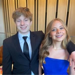 Meet your Posher, Whitney